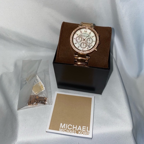MICHAEL KORS | Rose Gold Women’s Watch main image 7